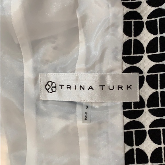 Trina Turk Cropped Fitted Blazer NWOT - Picture 4 of 5
